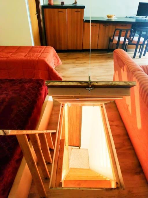 Lovely 1 Room Bedroom Loft, 20 Mins To Bgy Airport Pradalunga 外观 照片