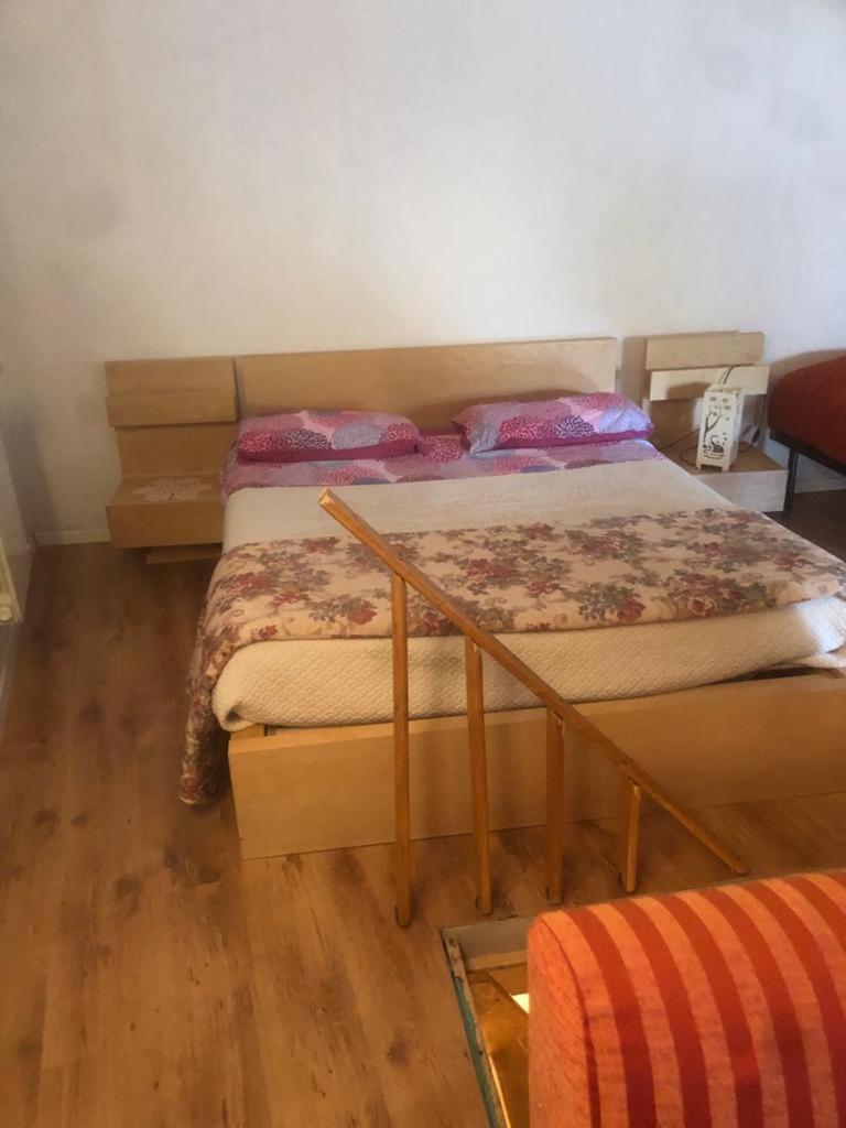 Lovely 1 Room Bedroom Loft, 20 Mins To Bgy Airport Pradalunga 外观 照片